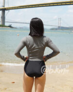 [現貨］Long Sleeve Zipped Rashguard - Gray - Image 8