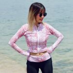 Long Sleeve Zipped Rashguard – Pinky Leaves - Image 2