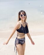 Ruffle High Waist - Black Stripe