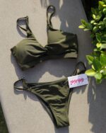 「現貨」Amanda Crop Top -  Army Green - Image 3