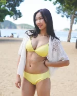 「現貨」Plain - banana yellow - Plain Basic Triangle